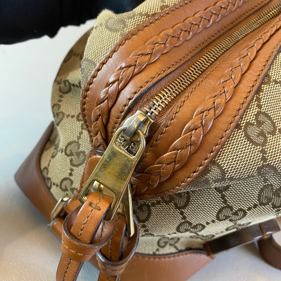 🔥Gucci GG Logo Supreme Shoulder Bag Satchel🔥 - Picture 10 of 15